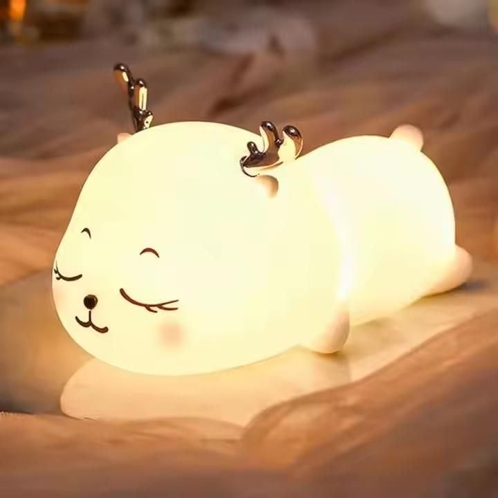 Cute Teddy Bear Night Light - Touch Control Battery Powered LED Lamp for Nursery